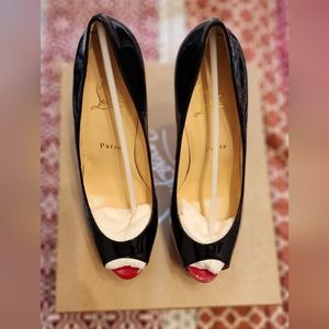 Christian Louboutin - Peep Toe Pumps - Size 40